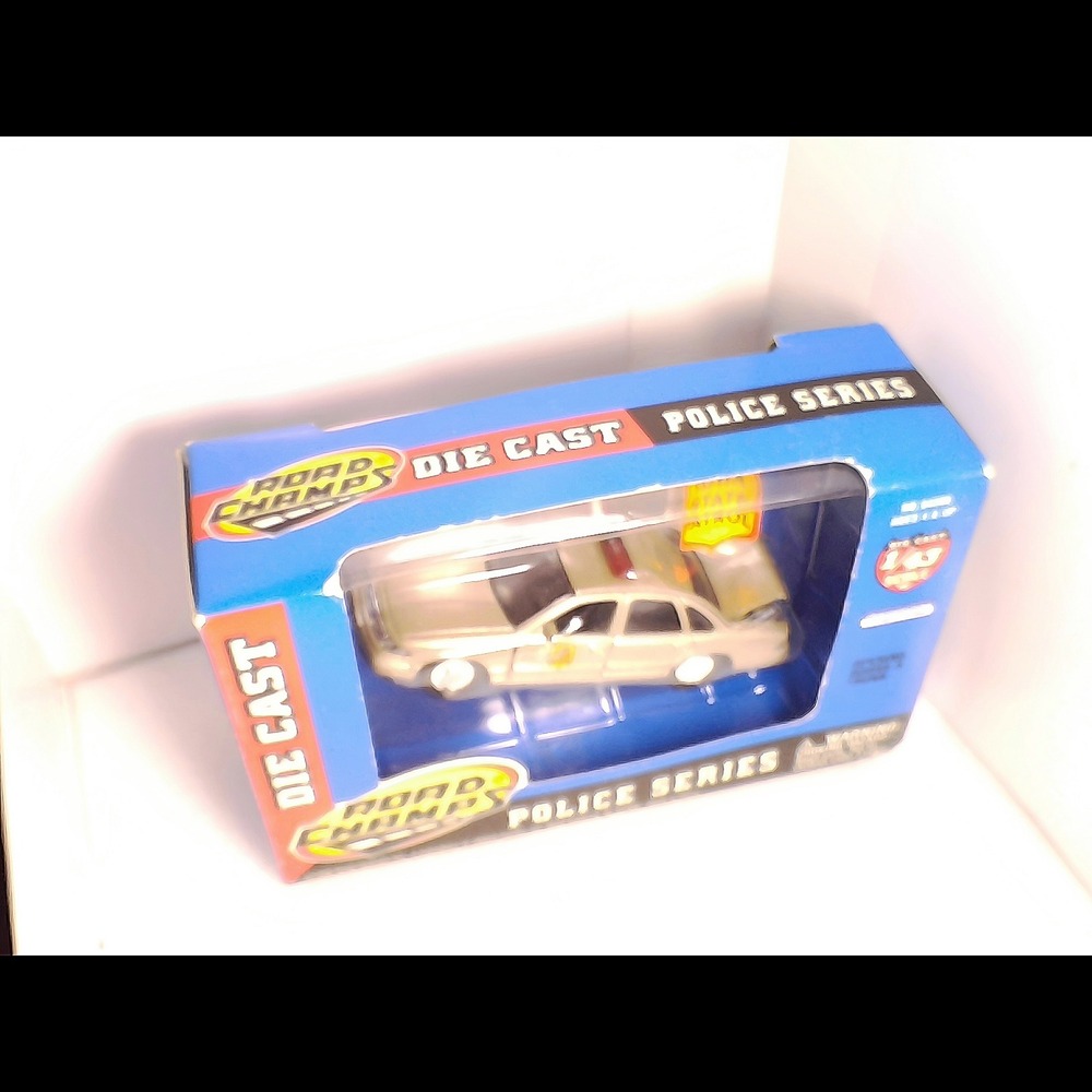 ROAD CHAMPS Police Car Kids 1/43 Tan New Iowa State Patrol Die Cast 64305 1998 - Picture 16 of 16